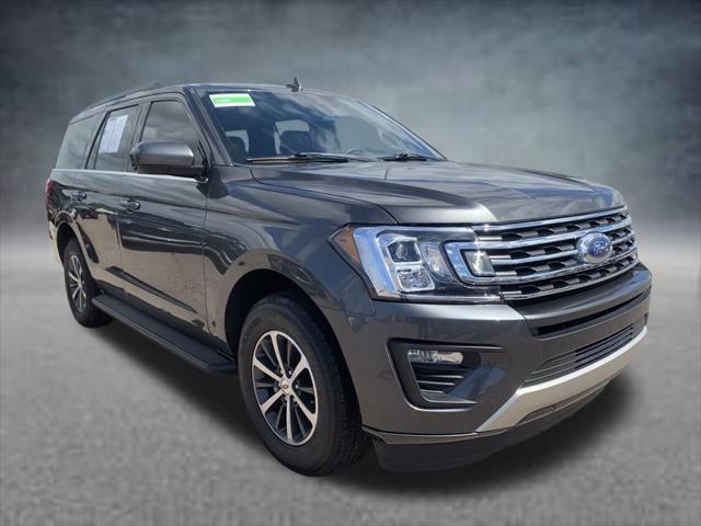 2020 ford expedition xlt