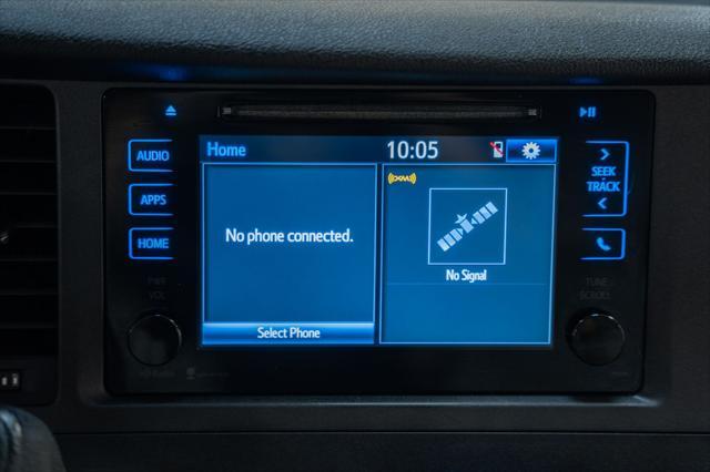 2015 toyota sienna le