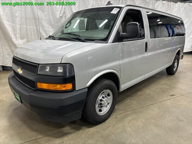 2019 chevrolet express 3500 ls