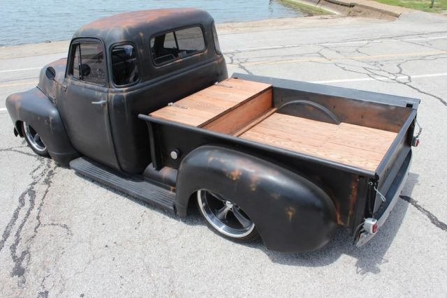 1951 gmc 5 window,ls v8,auto,ps,pdb,air ride,like chevy 3100,rat rod,patina!