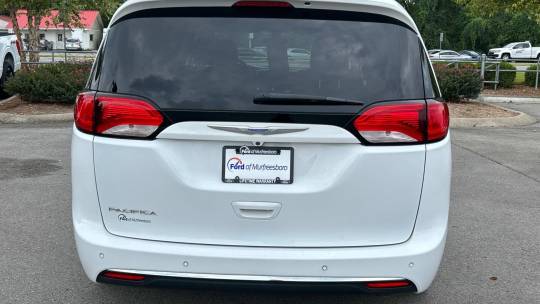 2018 Chrysler Pacifica touring l plus