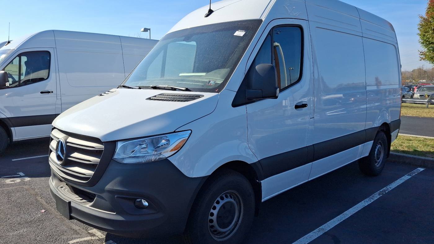 2024 mercedes-benz sprinter 2500