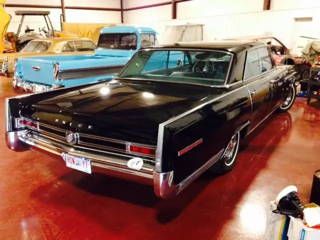 1963 buick electra 225 4dr ht, 42,000 miles, factory ac