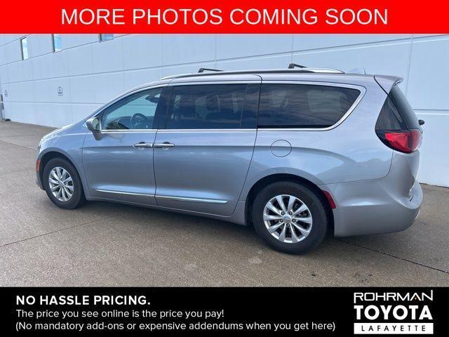 2018 chrysler pacifica touring-l