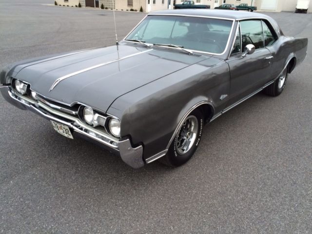1967 oldsmobile cutlass supreme 2 door, factory a/c