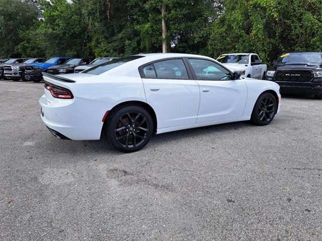 2020 dodge charger sxt