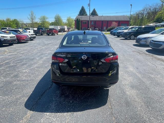 2021 nissan versa 1.6 sv