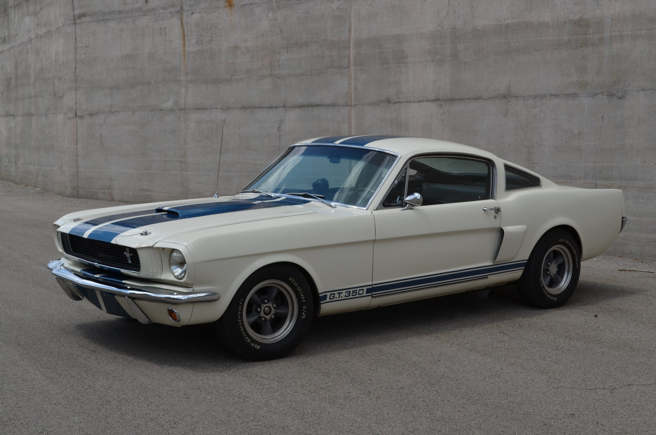 1966 ford mustang shelby gt350
