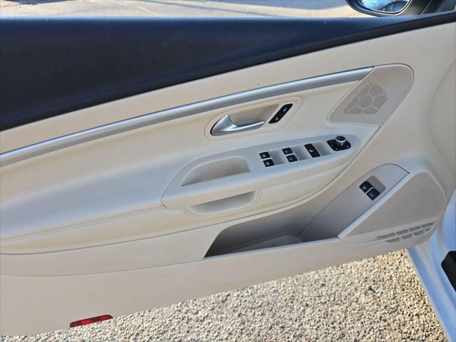 2013 volkswagen eos t mulliner