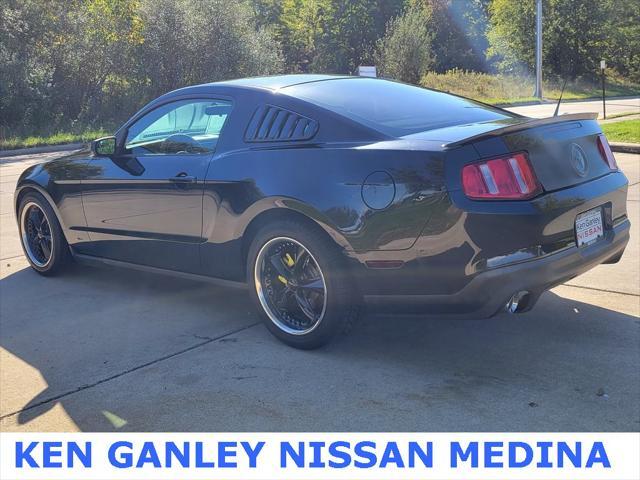 2012 ford mustang v6