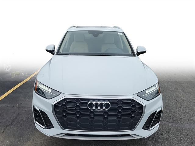 2022 audi q5 45 s line premium plus