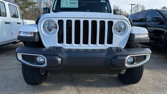 new 2023 jeep gladiator sport s