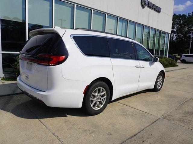 2022 chrysler pacifica touring-l