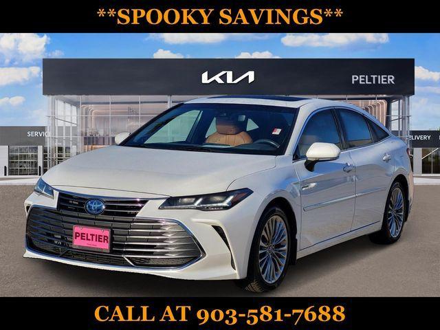 2019 toyota avalon hybrid limited