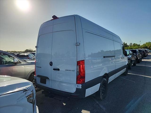 2022 mercedes-benz sprinter 3500xd high roof