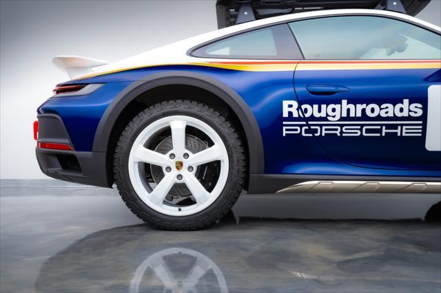 2023 porsche 911 dakar