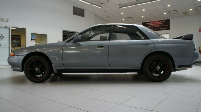 1990 nissan skyline gts