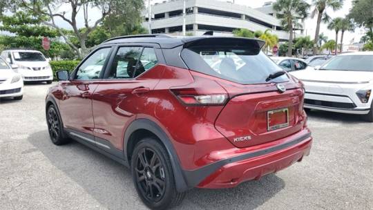 2021 nissan kicks sr