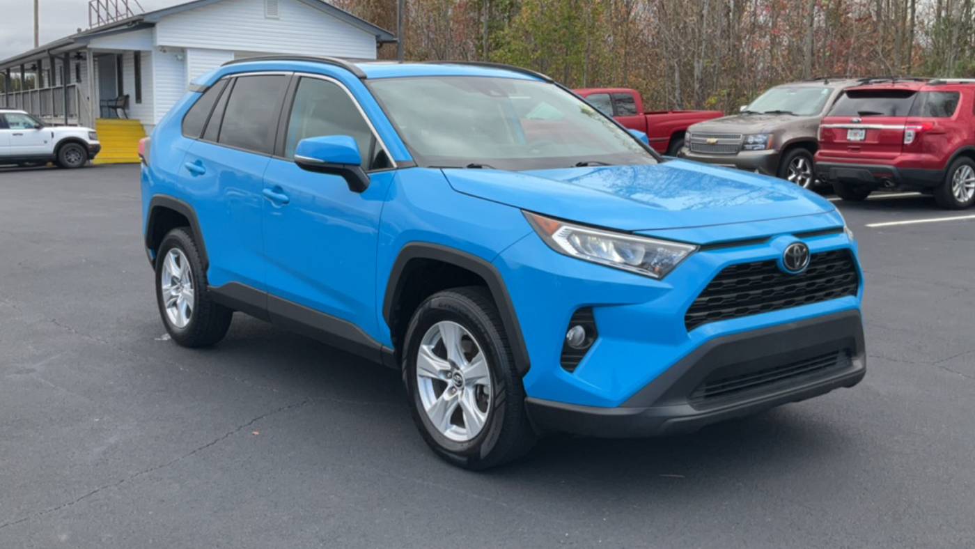 2019 toyota rav4 xle