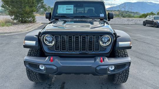 2024 Jeep Gladiator