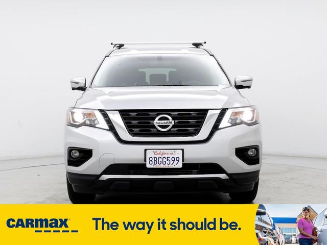 2017 nissan pathfinder sl