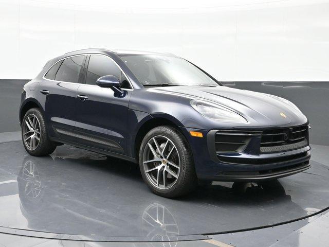 2023 porsche macan base