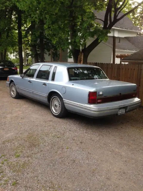 1993 lincoln town car executives series 4.6l
