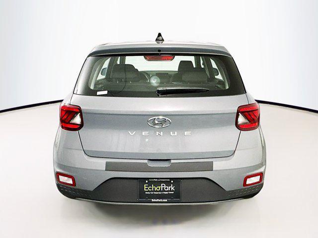 2021 hyundai venue se