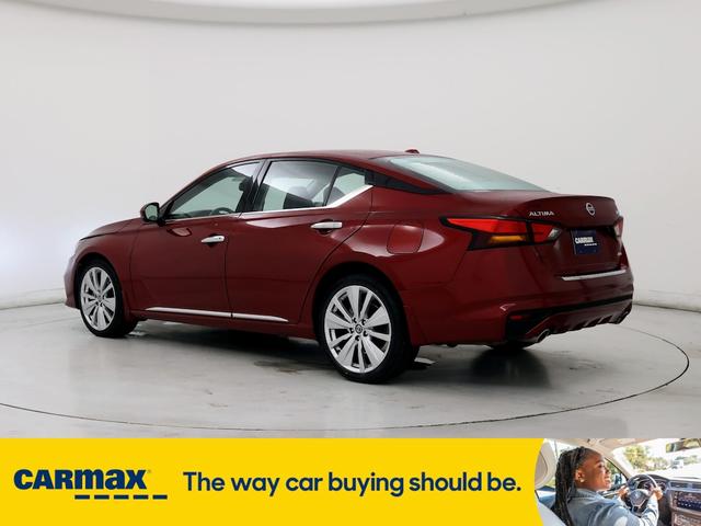 2019 nissan altima platinum