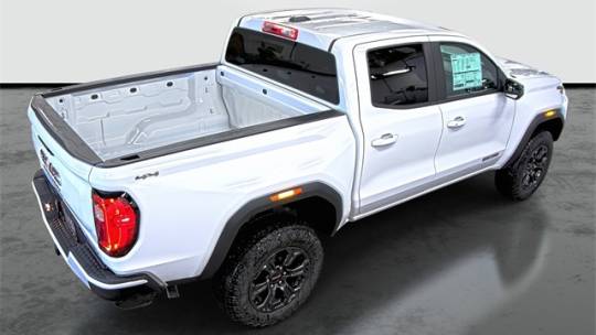 2024 GMC Canyon