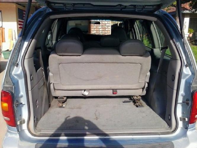 obo mini van in hemet, ca