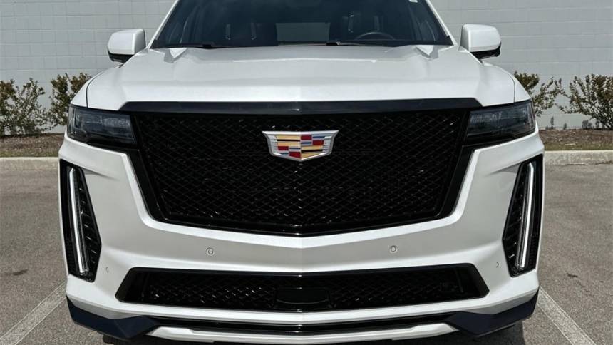 2023 cadillac escalade-v base