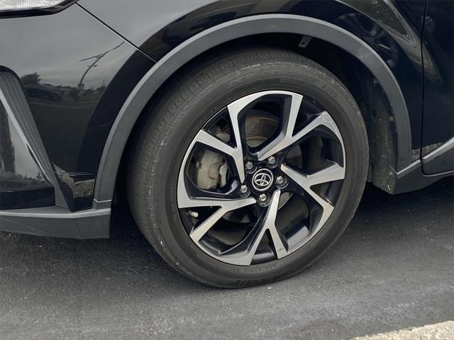 2020 toyota c-hr xle