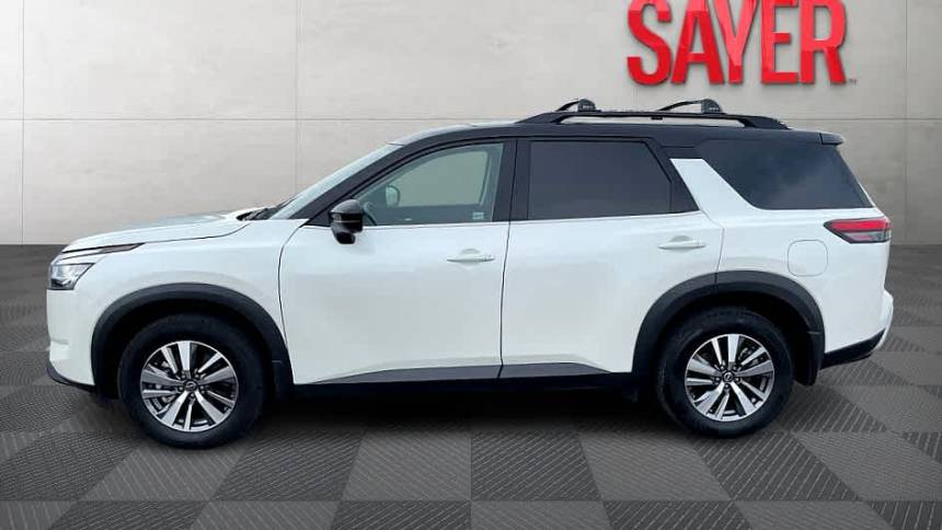 2024 nissan pathfinder sl