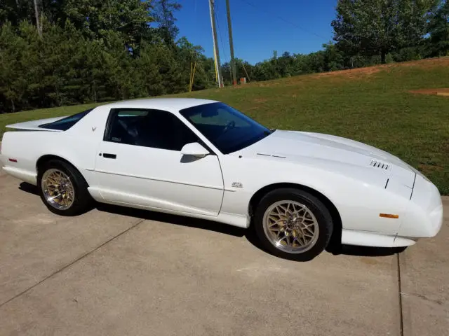 additional pics - clean car