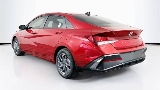 2024 Hyundai Elantra