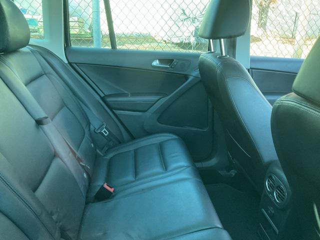 2017 volkswagen tiguan 2.0t sport