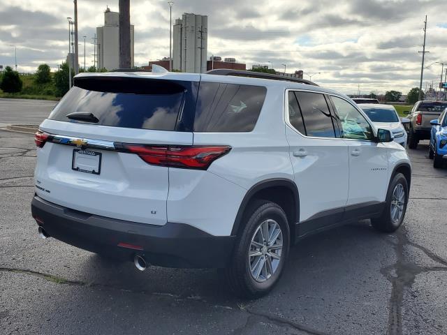 2023 chevrolet traverse lt cloth