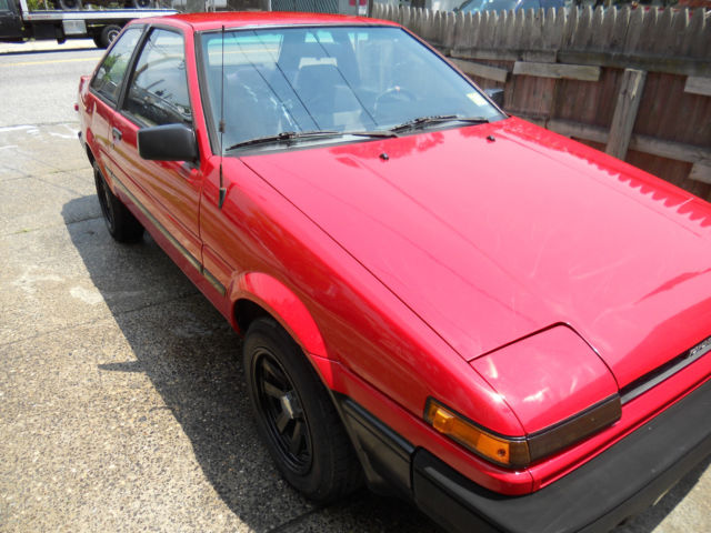 1986 toyota corolla sr5 (ae86)