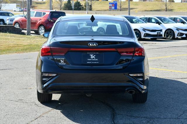 2021 kia forte lxs