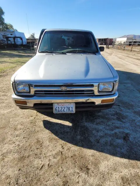 1994 94 toyota truck pick up v6 3.0 for parts