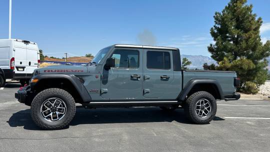 2024 Jeep Gladiator
