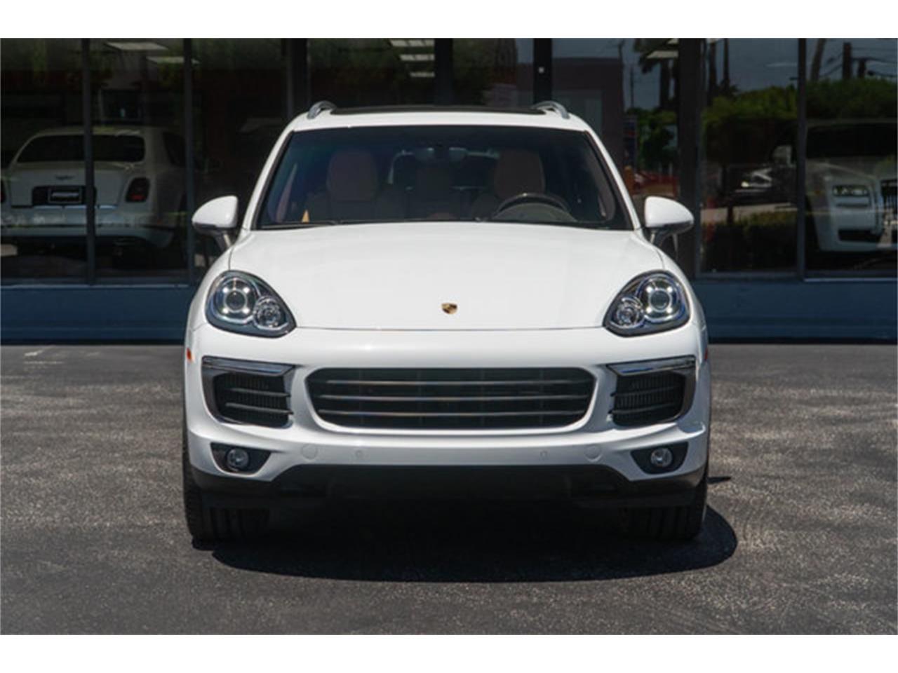 2017 porsche cayenne