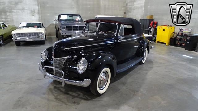 1940 ford deluxe base