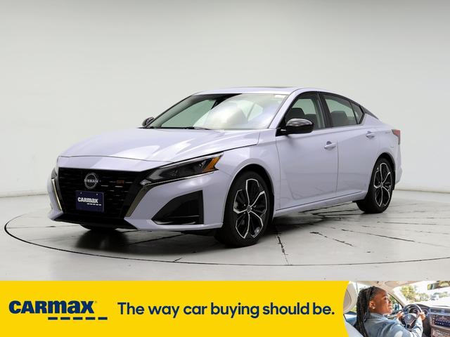 2023 nissan altima sr