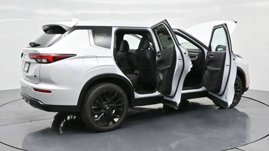 2024 Mitsubishi Outlander