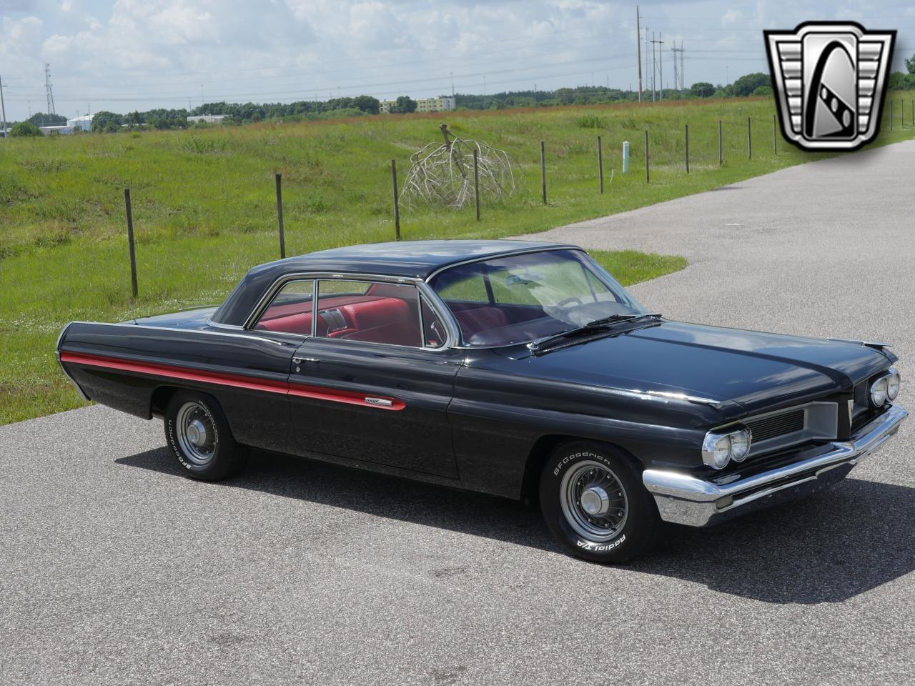 1962 pontiac grand prix