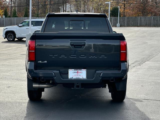 2024 toyota tacoma sr5