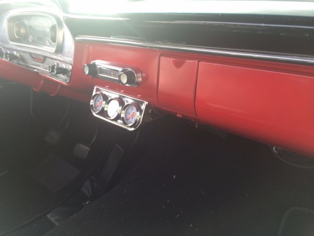 1965 ford f100 custom cab 1/2 ton short bed