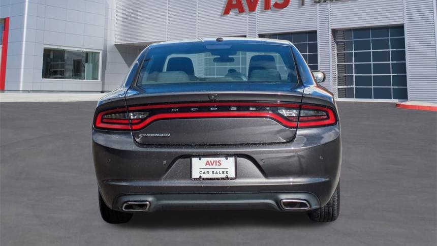2022 dodge charger sxt